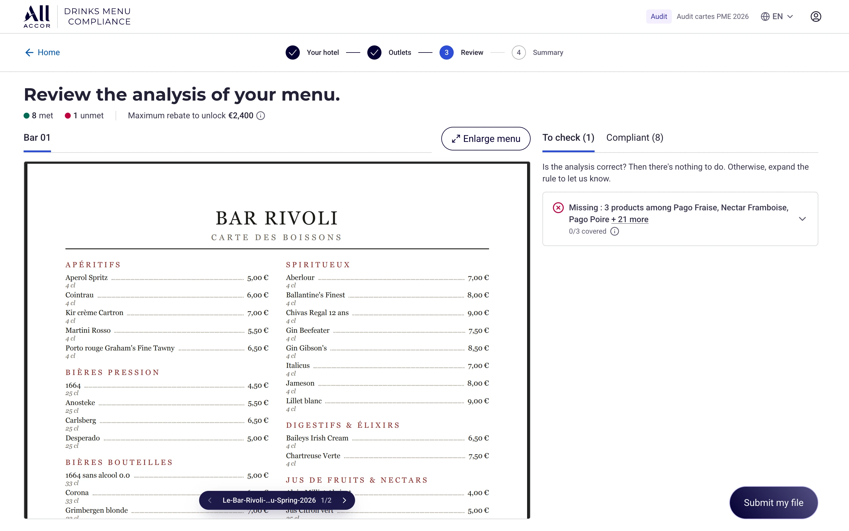 L'écran de vérification côté hôtel dans le prototype livré : la carte du bar à gauche, l'analyse à droite avec une règle non respectée et la remise maximale à débloquer